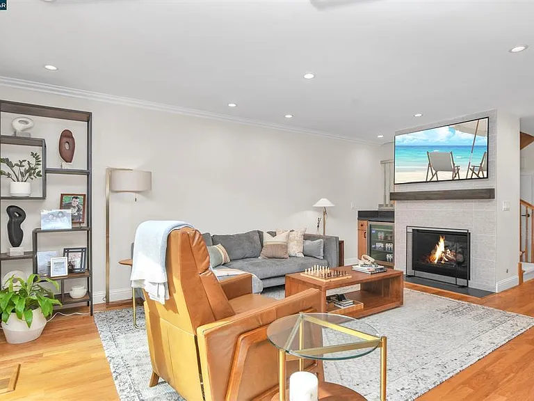 Living Room with Fireplace