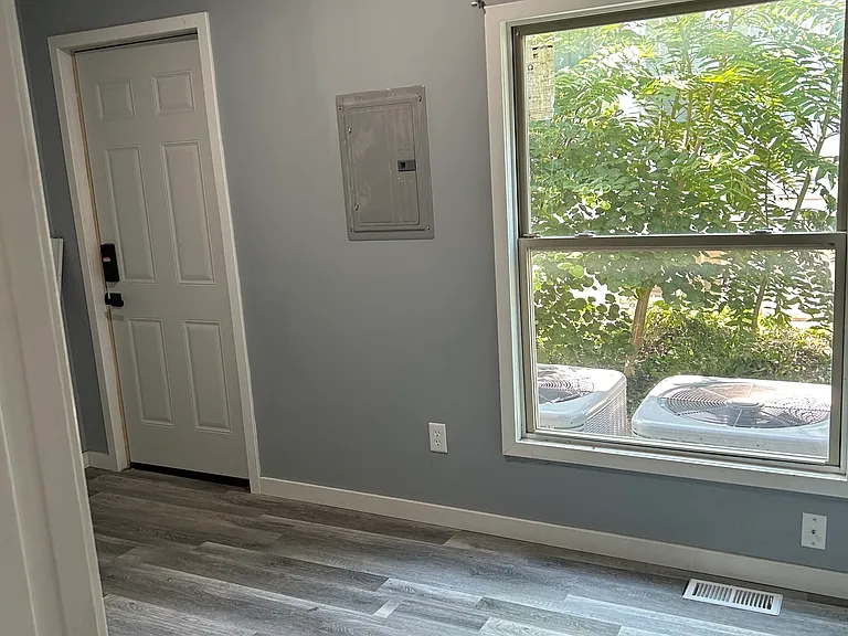 511 S Jackson St #511 — Photo 8
