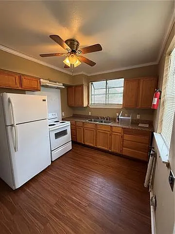 4452 Plum Orchard Ave — Photo 6
