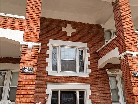5th image of 3016 Olive St