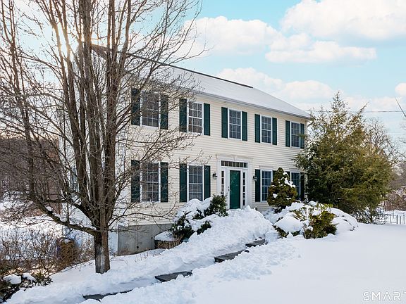 2nd image of 73 Dodgingtown Road