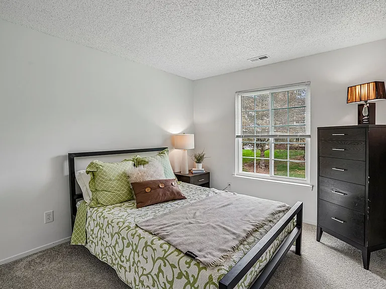 Citation Club Apartments — Photo 36