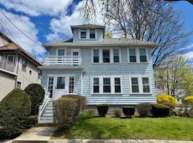 17 Temple Ave, Winthrop, MA