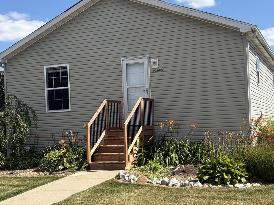 1st image of 23093 Walnut Dr #93