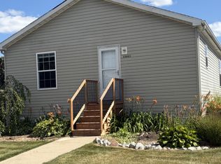 23093 Walnut Dr #93, Chelsea, MI 48118