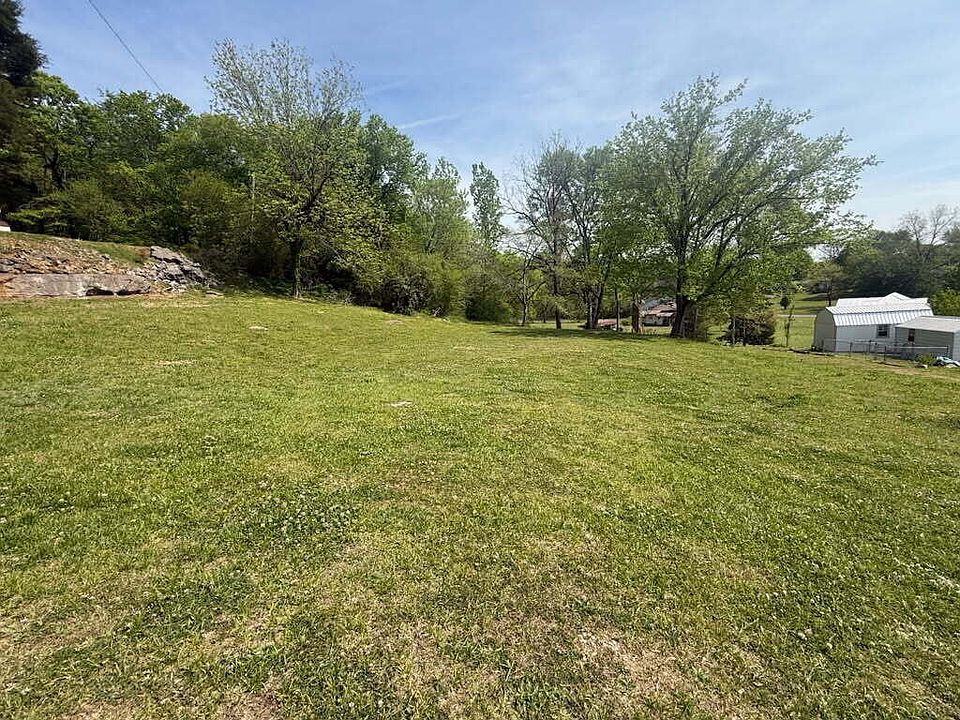 2nd image of 0 Corner Mountain & Hale St
