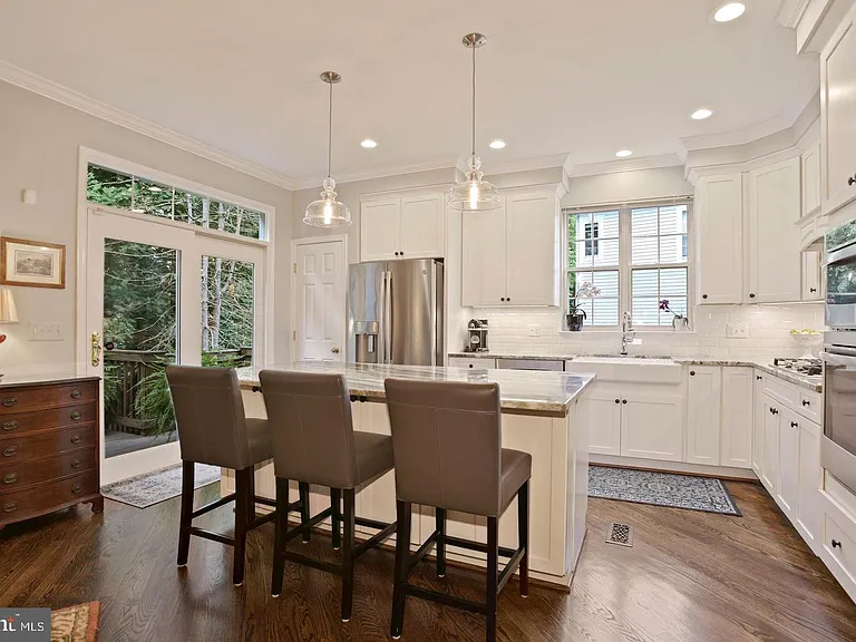 1215 Wild Hawthorn Way — Photo 5