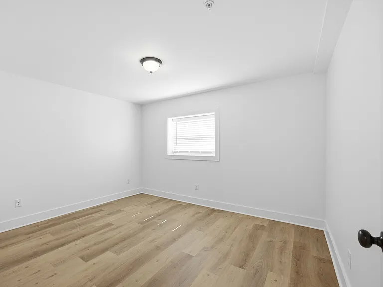 2903 15th Ave #101 — Photo 11