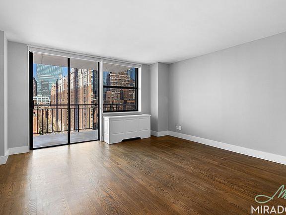 4th image of 330 E 39th St APT 32D