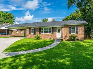 1010 W Recess Rd, Hanahan, SC 29410