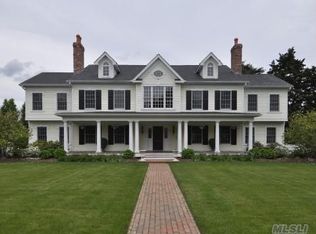 89 4th St, Garden City, NY 11530