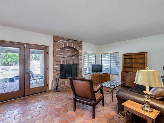 5th image of 7645 E Larkspur Dr