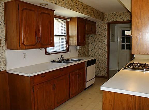 5th image of 534 Parkview Ln