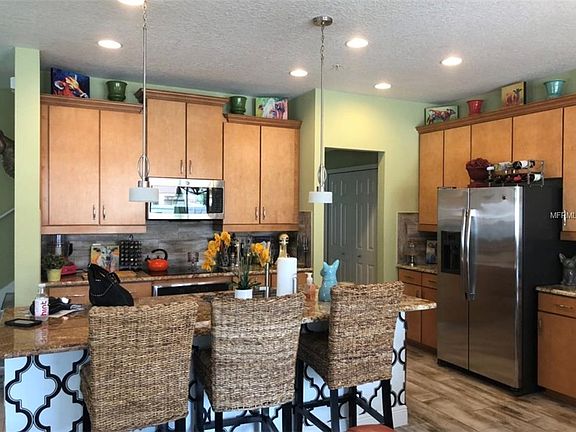3rd image of 753 Walkers Grove Ln
