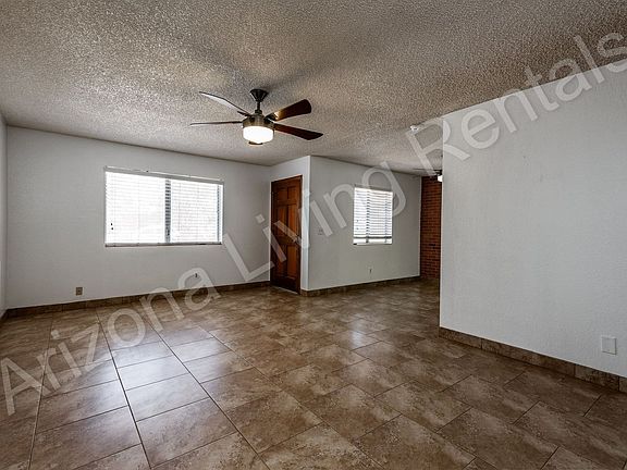 2nd image of 2220 Lucille Ave