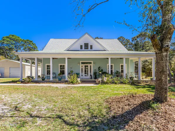 3 Quail Hollow Drive, Oak Island, NC 28465