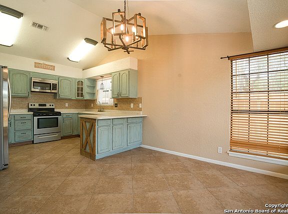 5th image of 1279 Canyon Shores