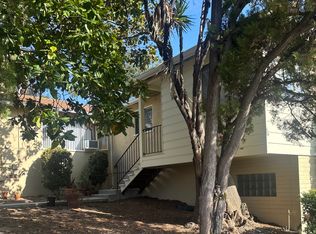792 Alameda St, Altadena, CA 91001