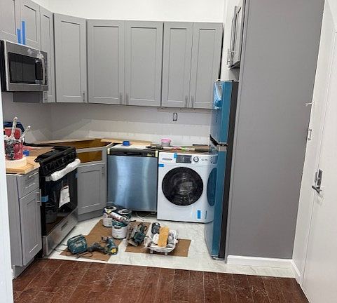 4th image of 165 Bleecker St APT 2A