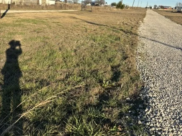 9999 County Road 699, Farmersville, TX 75442
