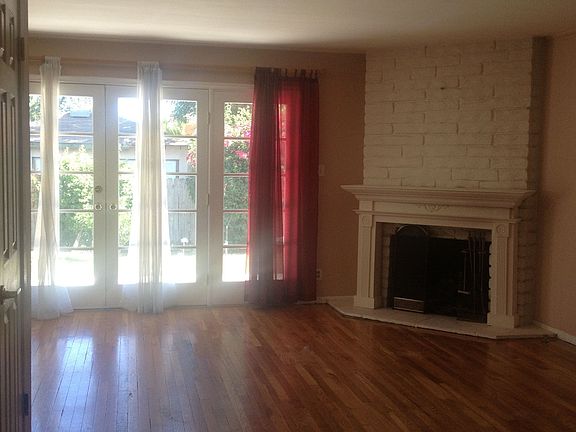4th image of 23121 Welby Way