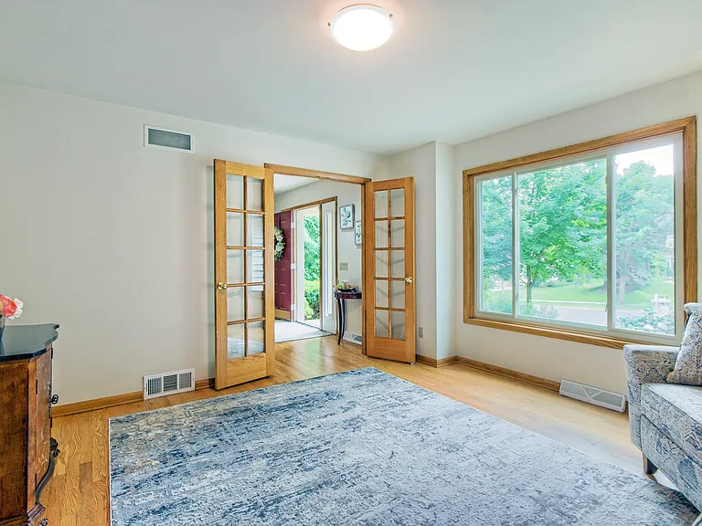 7126 New Washburn Way — Photo 39