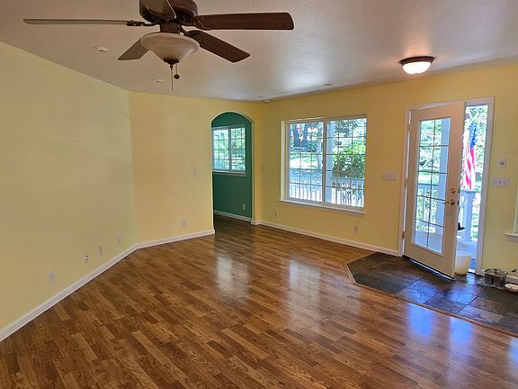 5th image of 10275 Owl Rd