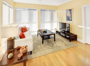 636 5th St APT 202, Hoboken, NJ 07030