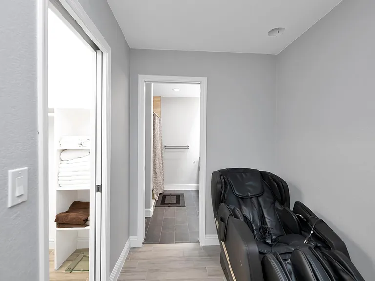 7650 N Via De Fonda — Photo 16