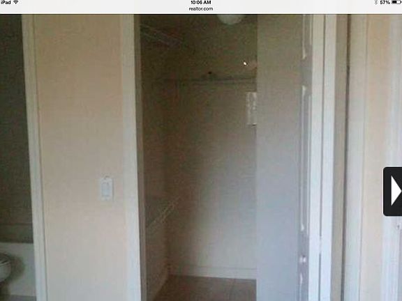 4th image of 2920 SE 13th Ave Unit 102