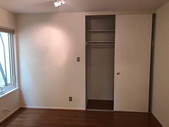 2nd image of 1787 McAllister St