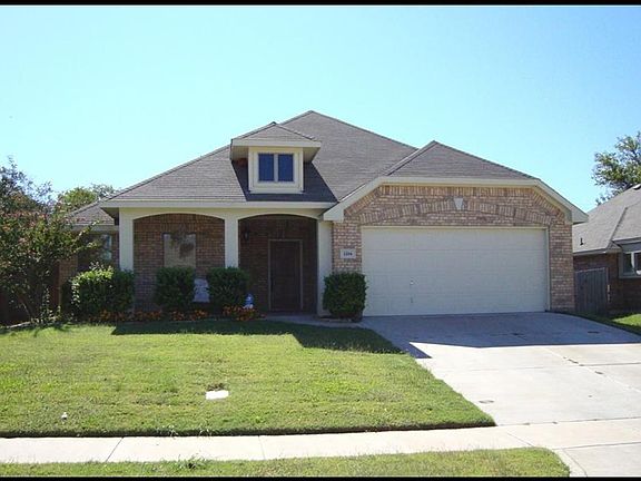 2nd image of 1204 Thicket Dr
