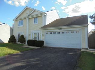 1492 Golden Oaks Pkwy, Aurora, IL 60506