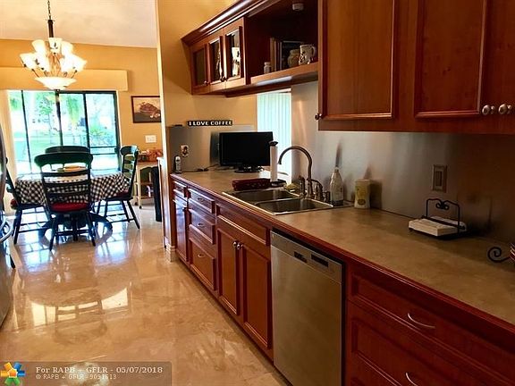 4th image of 8314 NW 52nd Pl