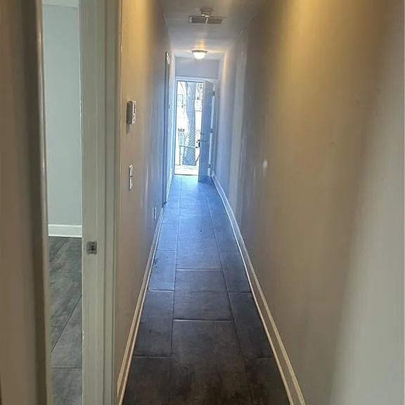 1180 Sims St SW — Photo 2