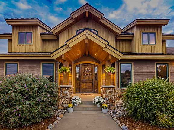 5th image of 559 Miramonte Drive