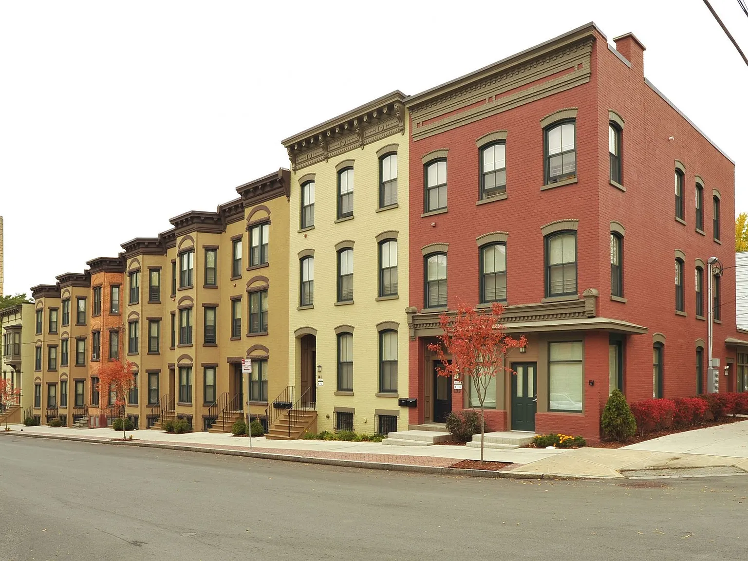 Knox Street Apartments — Photo 3