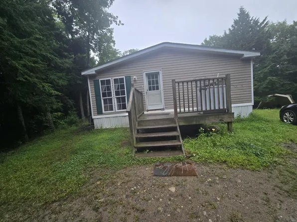 334 Costello Road, Gardiner, ME 04345