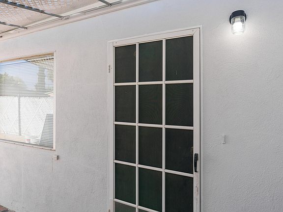 2nd image of 25083 Juanita Ave