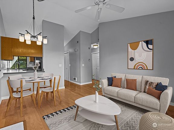 3rd image of 406 10th Street #C302