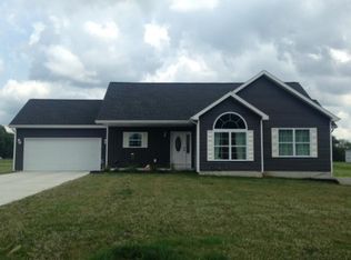 2746 Gorton Dr, Middleville, MI 49333