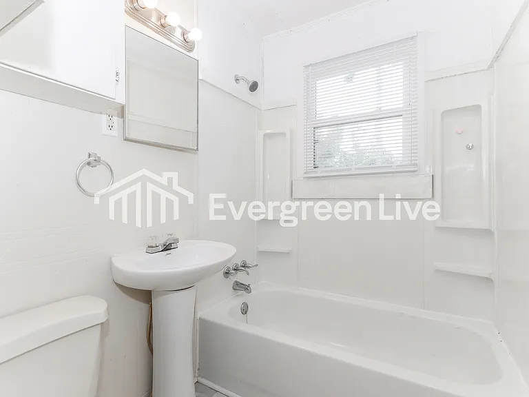 1254 Melody Ln — Photo 12