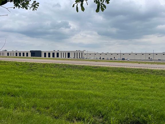 Milwaukee Tool Plant Across the Interstate