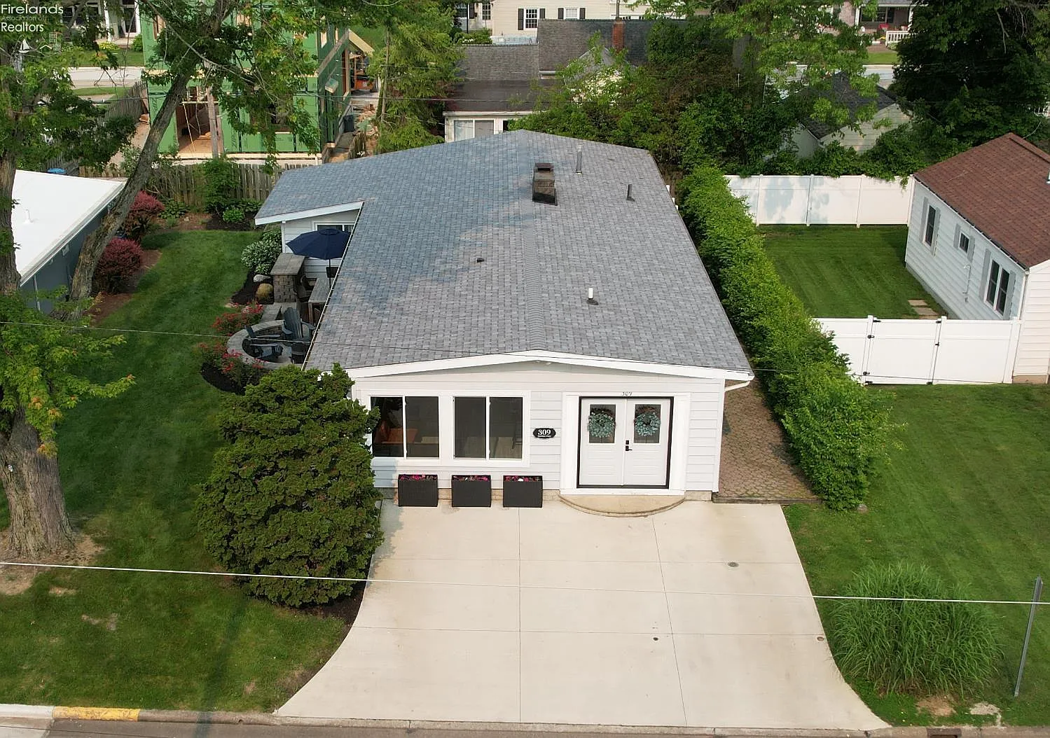 309 Shawnee Pl photo 1