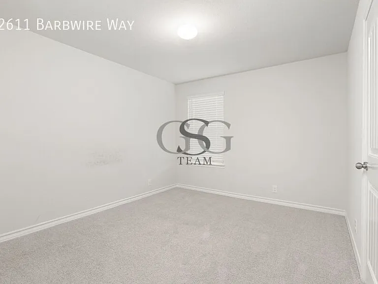 2611 Barbwire Way — Photo 13