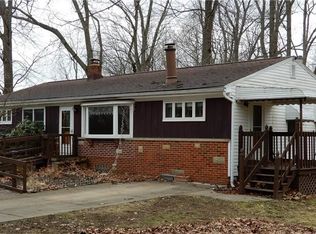 199 Flowerdale Dr, Akron, OH 44319