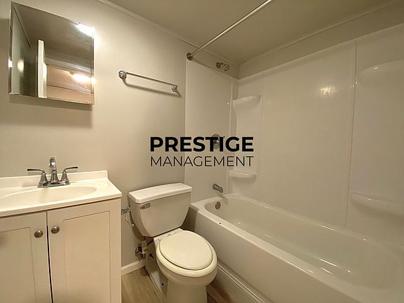 5th image of 7101 Broadway Ave #8