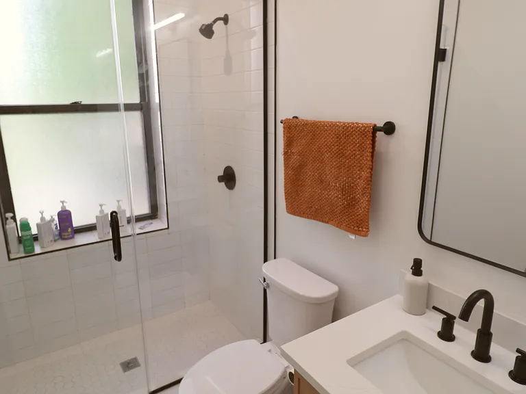2401 N Kedzie Blvd #1 — Photo 6