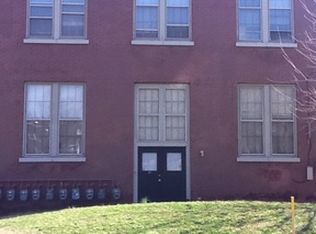 218 E Oak St APT 201, Louisville, KY 40203