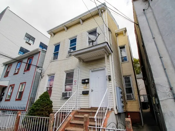 461 Summer St, Paterson City, NJ 07501